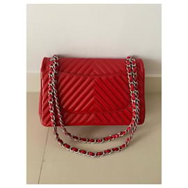 Chanel-Classic-Red