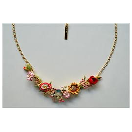 Les Nereides-Field flowers statement necklace-Gold hardware