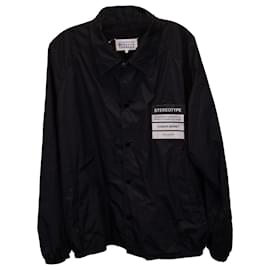 Maison Martin Margiela-Maison Martin Margiela Stereotype Patch Coach Jacket aus schwarzem Polyamid-Schwarz