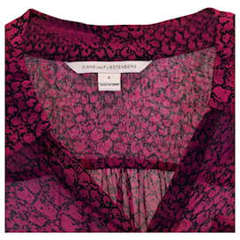 Diane Von Furstenberg-Diane Von Furstenberg Printed Button-Up Top in Purple Silk-Purple