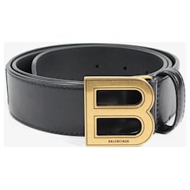 Balenciaga-Cinturones-Negro