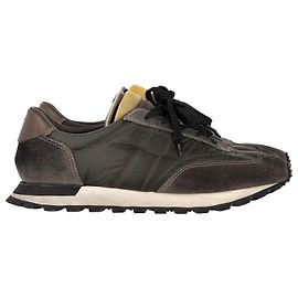 Maison Martin Margiela Maison Margiela 22 Baskets Retro Runner en Daim Marron Marron