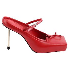 Jacquemus Tacones de cuero Roja
