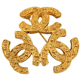 Chanel-Broche Chanel Oro Triple CC-Dorado