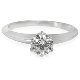 Tiffany & Co-TIFFANY & CO. Anello di fidanzamento con diamante in platino G VVS2 0.75 ctw-Argento,Metallico