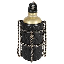 Chanel-Chanel Botella de agua de metal dorado y soporte de piel de cordero acolchada negra-Negro