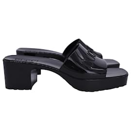 Gucci-Gucci Logo Platform Slide Sandals in Black Rubber-Black