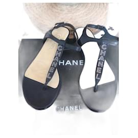 Chanel-Sandalen-Marineblau