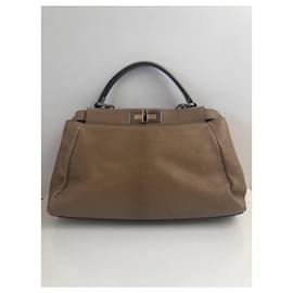 Fendi-Peekaboo-Beige