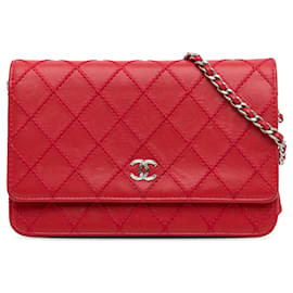Chanel-Portafoglio rosso Chanel CC in pelle di agnello Wild Stitch su borsa a tracolla a catena-Rosso