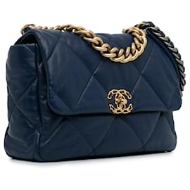 Chanel-Pele de cordeiro grande Chanel azul 19 Bolsa com aba-Azul
