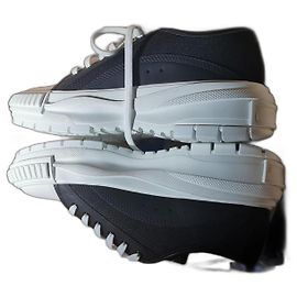 Louis Vuitton Black Canvas Sneakers 40 FR Black