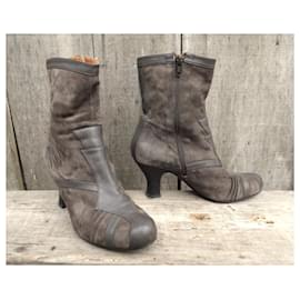 Chie Mihara-Ankle Boots-Taupe