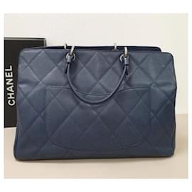 Chanel-Sac fourre-tout Chanel XL Soft Timeless CC-Bleu foncé