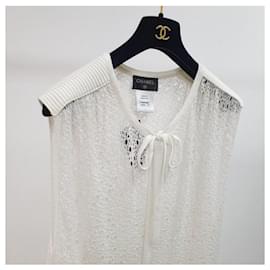 Chanel-Vestido blanco de Chanel con cinturón de crochet.-Blanco