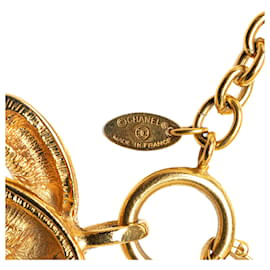 Chanel-Goldfarbene Halskette mit Chanel CC-Anhänger, Modeschmuck-Armband-Golden