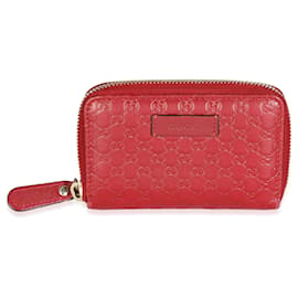 Gucci-Rotes kompaktes Microguccissima-Lederportemonnaie von Gucci-Rot
