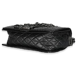 Chanel-Bolso chico mediano con cadena Chanel de piel de cordero negra-Negro