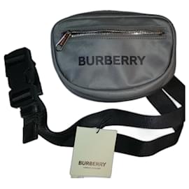 Burberry-Borsa a marsupio Burberry Cannon unisex in nylon Econyl colore grigio carbone.-Grigio