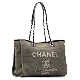 Chanel-Bolsa Chanel Pequena Lona Deauville Cinza-Cinza