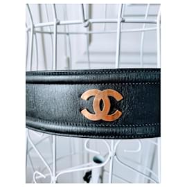 Chanel-Cinturón de cuero Chanel-Negro,Gold hardware