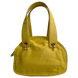 Loewe-Mini-Boston-Tasche aus Nappaleder mit Anagramm-Gelb