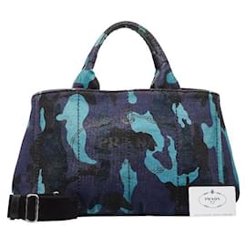 Prada-Handtasche „Canapa“ mit Camouflage-Muster und Logo-Blau