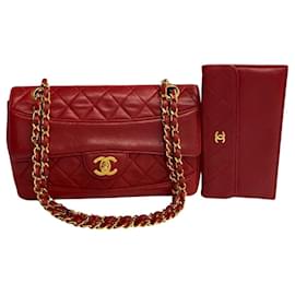 Chanel-Bolsa com aba acolchoada CC-Vermelho
