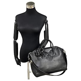 Givenchy-Mittelgroße Tasche Antigona  3D mit geometrischen Figuren-Schwarz