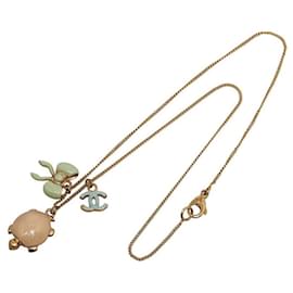 Chanel-Collar de cinta de tortuga CC-Dorado