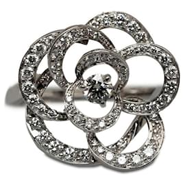 Chanel-18K Camellia Collection Ring-Silvery