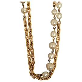 Chanel-Mit Kunstperlen gefütterte Strang-Halskette-Golden