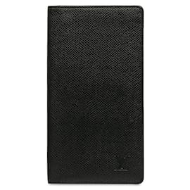 Louis Vuitton-Titular del pasaporte Taiga-Negro