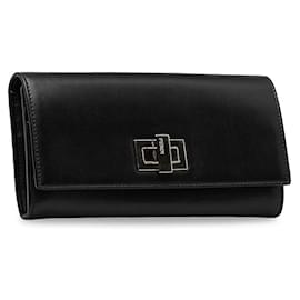 Fendi-Peekaboo Leather Continental Wallet-Black
