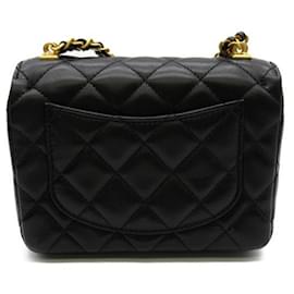 Chanel-Mini quadratische klassische Tasche mit einer Klappe-Schwarz