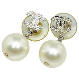 Chanel-Ohrhänger mit CC-Perlen-Silber
