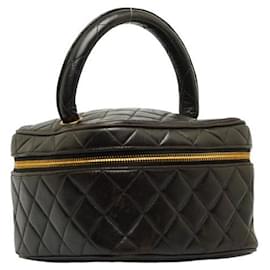 Chanel-Quilted CC Vanity Case-Black