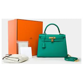 Hermès-Hermes Kelly bag 28 in Green Leather - 101801-Green