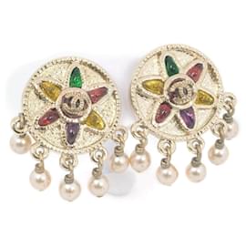 Chanel-Pendientes de clip con perlas de imitación CC-Dorado