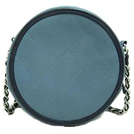 Chanel-Bolso bandolera de piel acolchada con cadena redonda-Azul