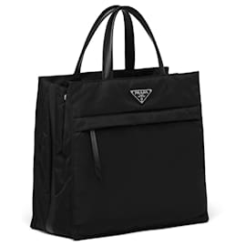 Prada-Einkaufstasche aus Re-Nylon-Schwarz