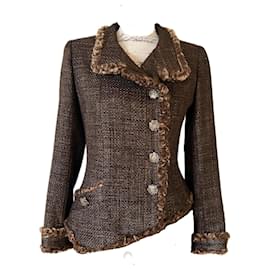 Chanel-Veste en tweed avec nouveaux boutons CC Jewel Gripoix de Chanel-Marron