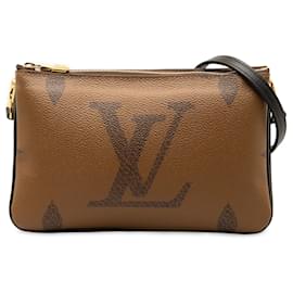 Louis Vuitton-Brown Louis Vuitton Monogram Giant Reverse lined Zip Pochette Crossbody Bag-Brown
