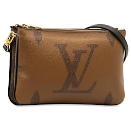 Louis Vuitton-Brown Louis Vuitton Monogram Giant Reverse lined Zip Pochette Crossbody Bag-Brown