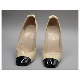 Chanel-Zapatos de tacón-Beige