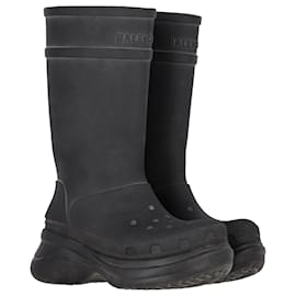 Balenciaga-Balenciaga Crocs™ Boot in Black Rubber-Black