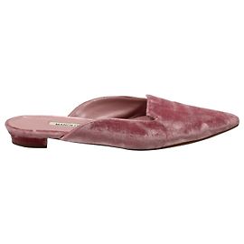 Mules Manolo Blahnik Ruby a punta in velluto rosa Rosa