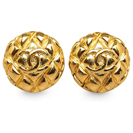 Chanel-Pendientes de clip acolchados CC dorados de Chanel-Dorado
