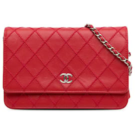 Chanel-Carteira Chanel Red CC Lambskin Wild Stitch com corrente-Vermelho