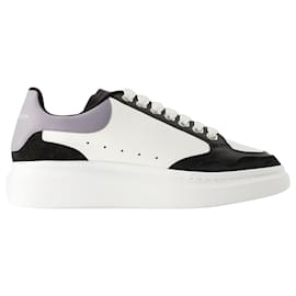 Alexander Mcqueen-Übergroße Sneakers – Alexander Mcqueen – Leder – Weiß/Schwarze Farbe-Weiß
